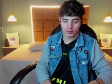 alejootwink Image 19