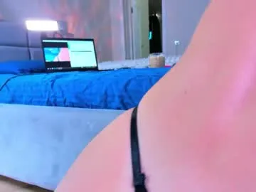 funny_blondi Image 7