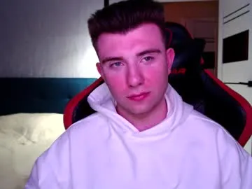 honey_furry Image 13