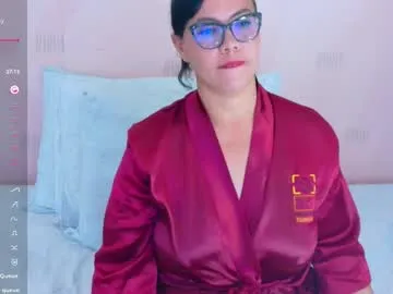 hornylatimommy Image 8