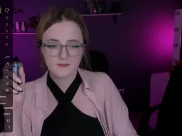 liana_kisses Image 9