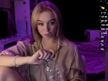 mary_romance's Thumb Image