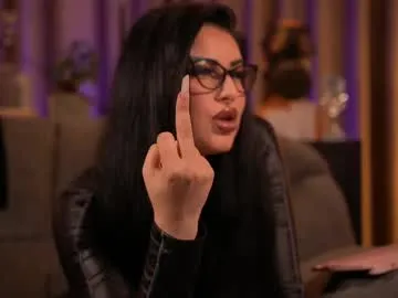 mistresskellykent's Thumb Image