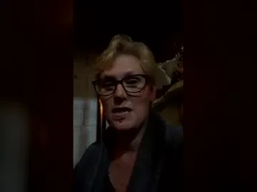 queenbeeangel's Thumb Image