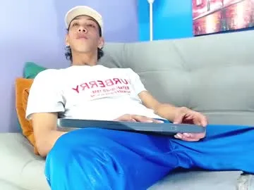 robert_kingg Image 4