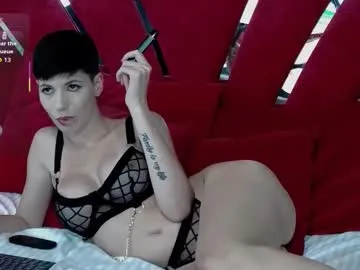 roxxy_rouge Image 16