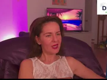 witch_in_silk Image 14